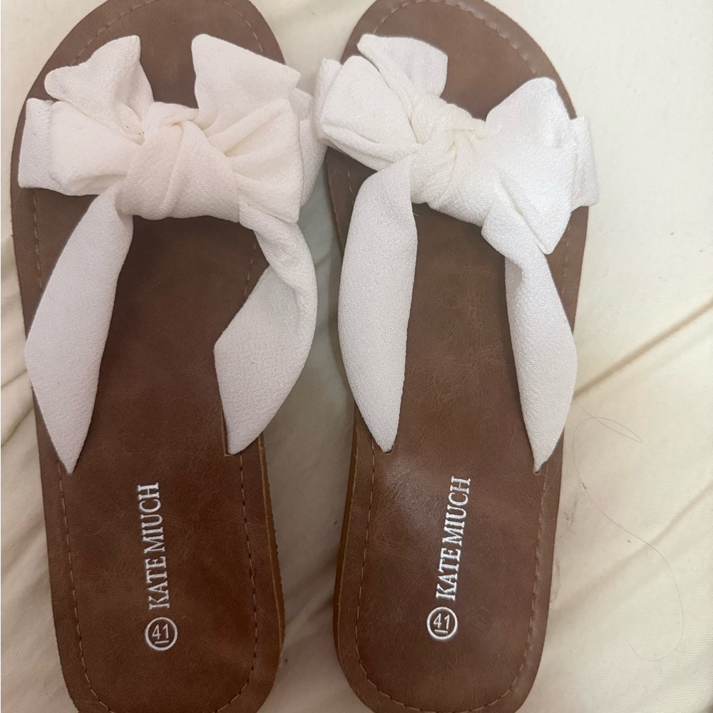 Kate Much White Bow Knot Slide Sandals with Brown Footbed